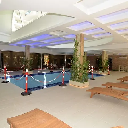 Yekta Towers Apartament *